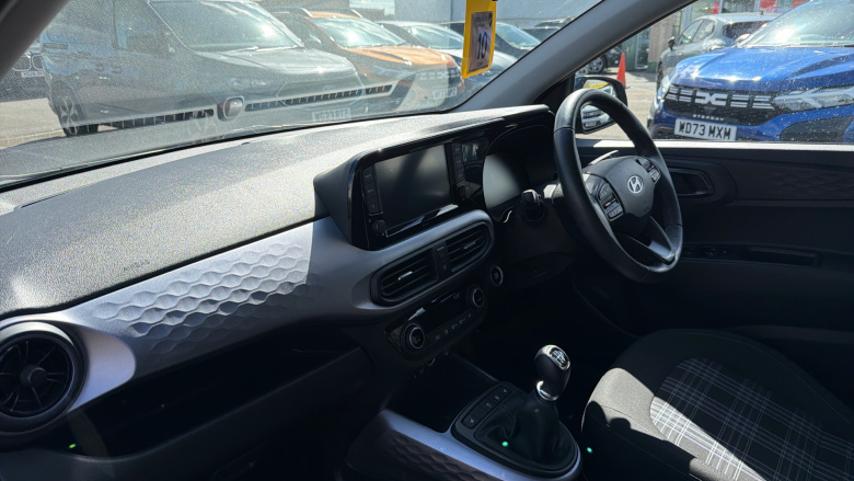 Hyundai i10 1.0 MPi Premium 5dr Petrol Hatchback